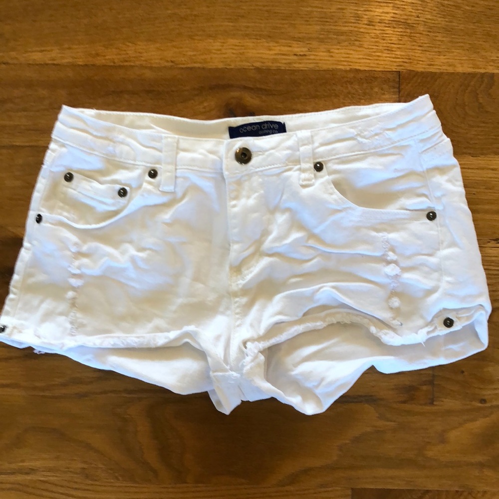 White Ocean Drive shorts